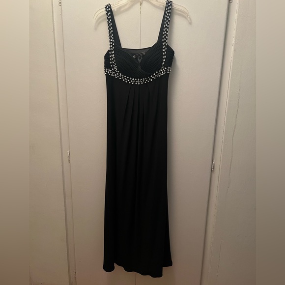 js boutique black dress Lola Dress  Happy J Boutique